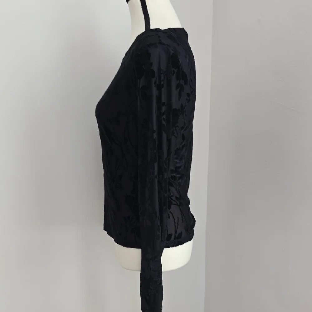 Rachel Zoe Sheer Black Velvet Floral Long Sleeve Top Size Small - Picture 3 of 6